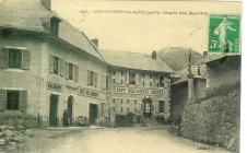 Chateauroux les Alpes ( 928m)- Dans le fond, MOnt Orel